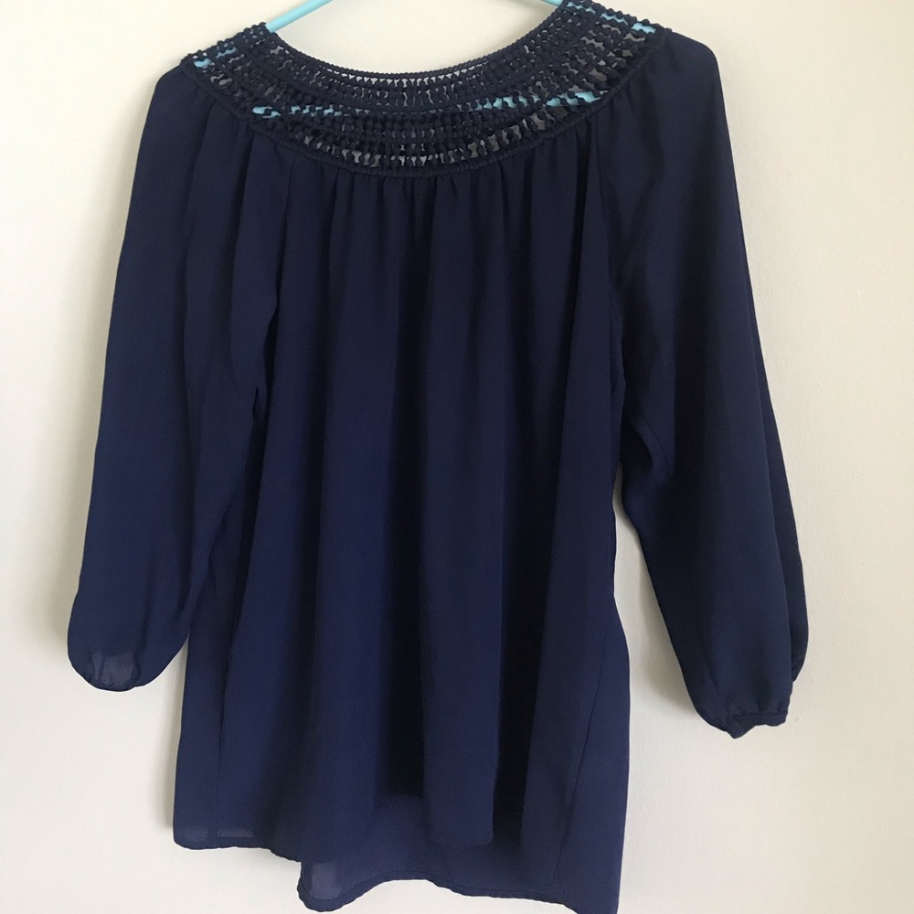 Navy top